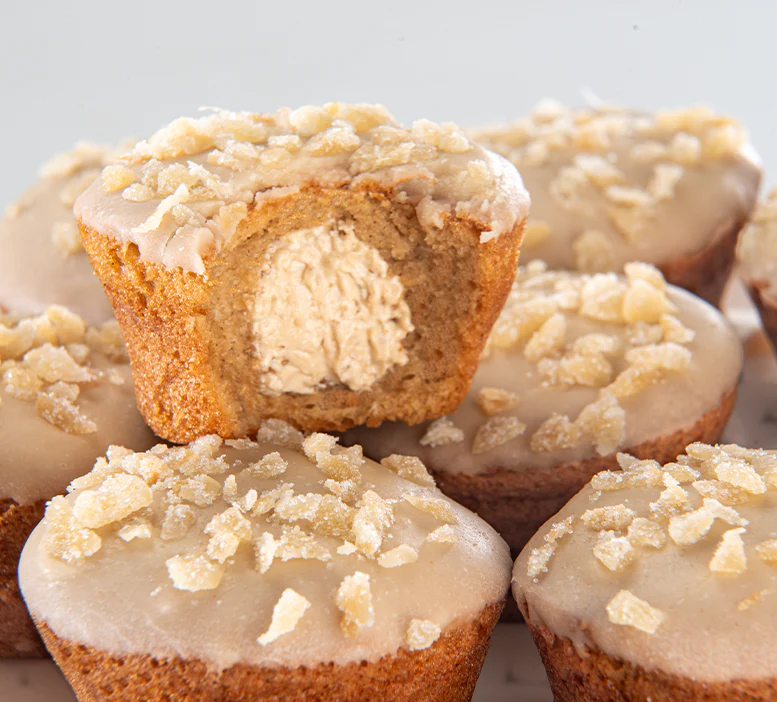 Gingerbread Crème Filled Cupcakes - Image 3