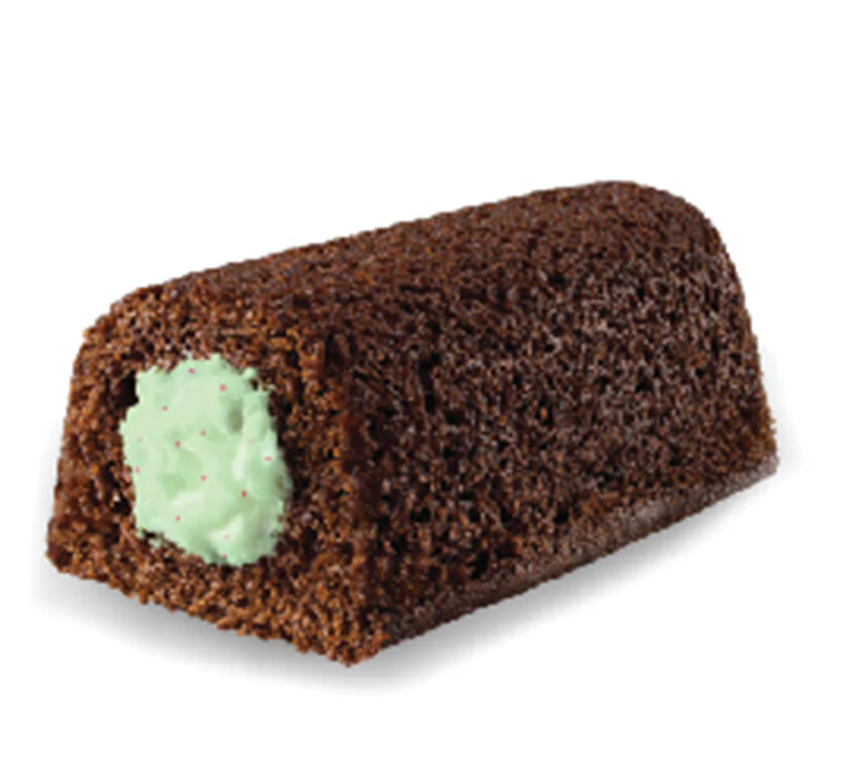 Peppermint Crème Cakes - Image 3